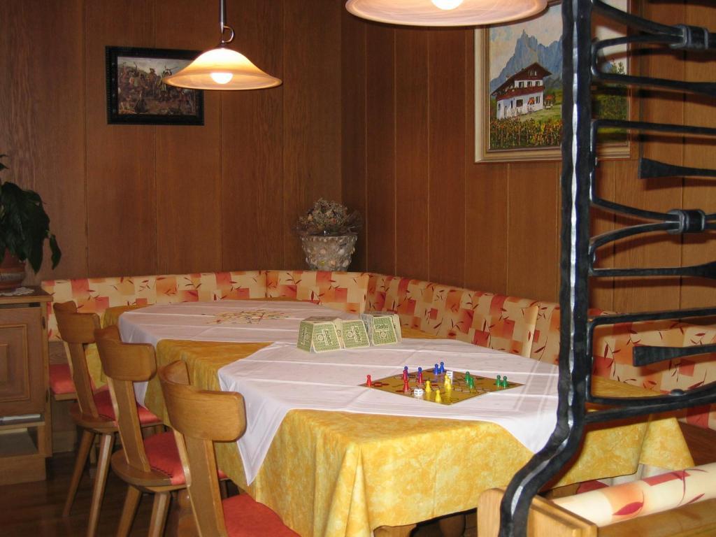 Hotel Viktoria Kastelruth Buitenkant foto