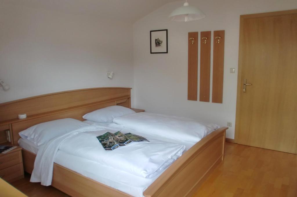 Hotel Viktoria Kastelruth Kamer foto