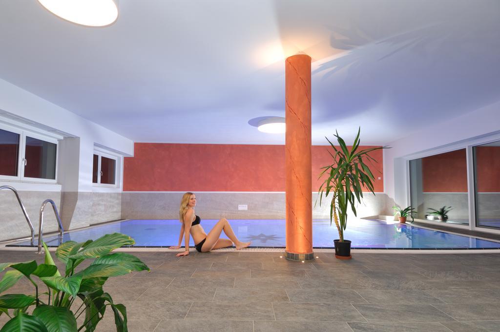 Hotel Viktoria Kastelruth Buitenkant foto