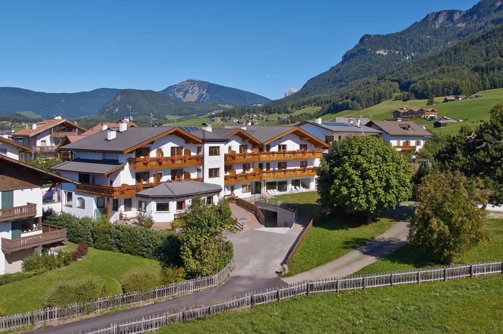 Hotel Viktoria Kastelruth Buitenkant foto